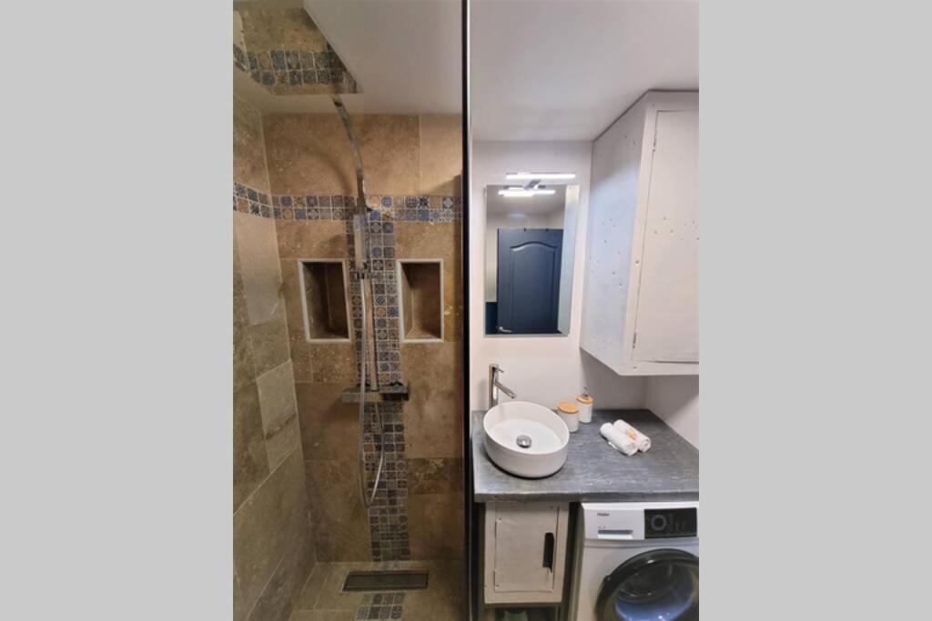 L'Instant Evasion, Studio Avec Terrasse, Piscine ! Сен-Жиль-ле-Бен Екстер'єр фото